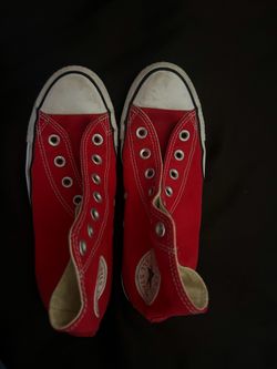 RED CONVERSE