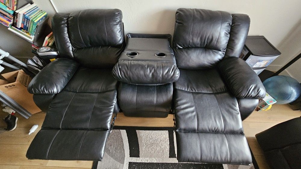 Black Recliner Sofa/ Couch Set With Cup Holder