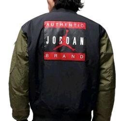 Nike Air Jordan Flight Renegade Bomber Jacket Olive HQ2664-045 Loose Fit Large XL