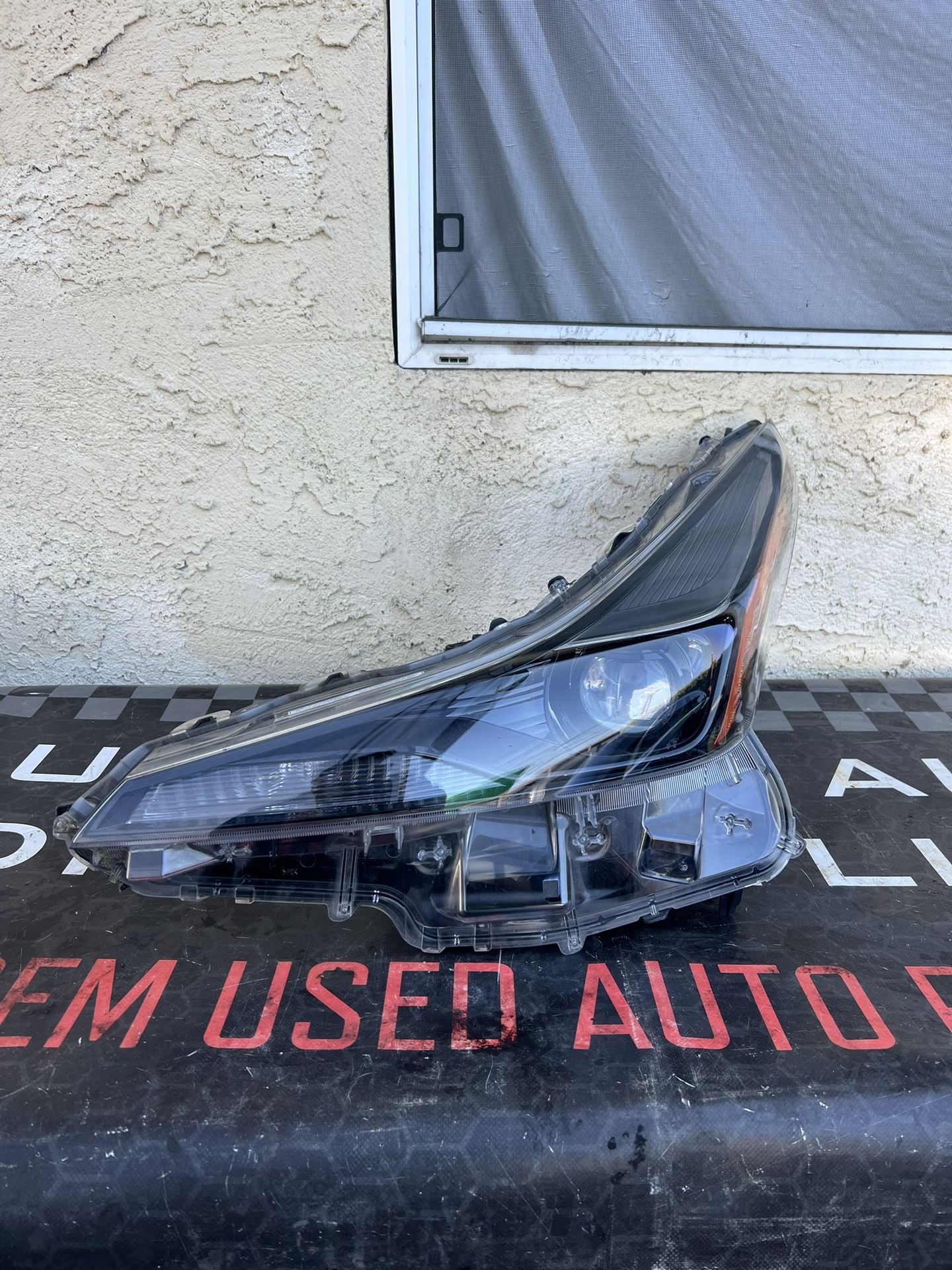 Prius headlight