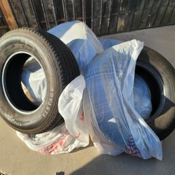 Four Advanta SVT-01 265/70/R17 Tires good condition