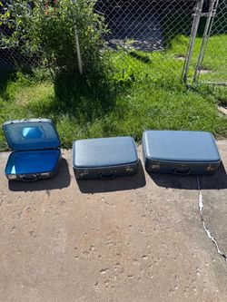 Antique suitcase set