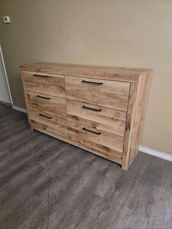 Long Dresser 59L 16W 36H Delivery Available