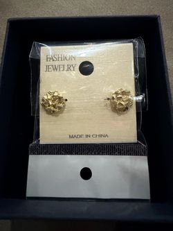 Gold Tone Nugget Stud Earrings