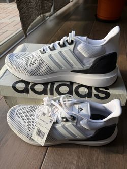 Adidas Ubounce DNA Running Sneakers Size 11.5 (Brand New/Never Worn)