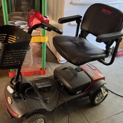 2022 Metro Mobility M1 battery