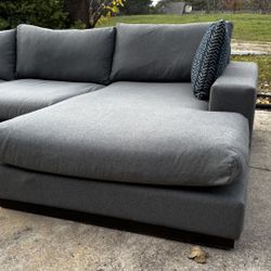 *FREE DELIVERY* Joybird 3 Pc Modular Sectional