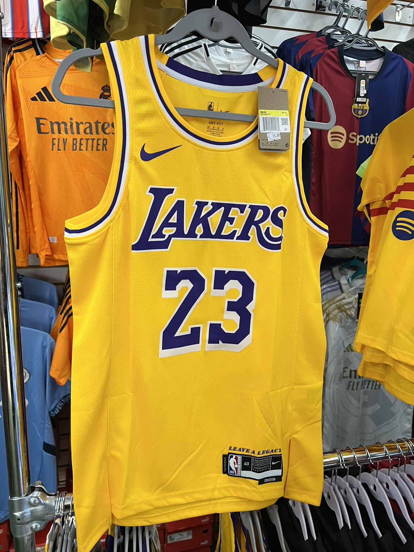 Lakers Lebron James #23 Jersey ?