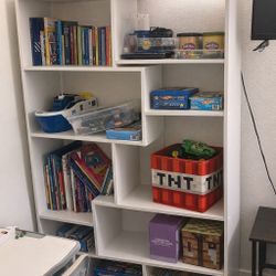 White Cube Book Shelf 
