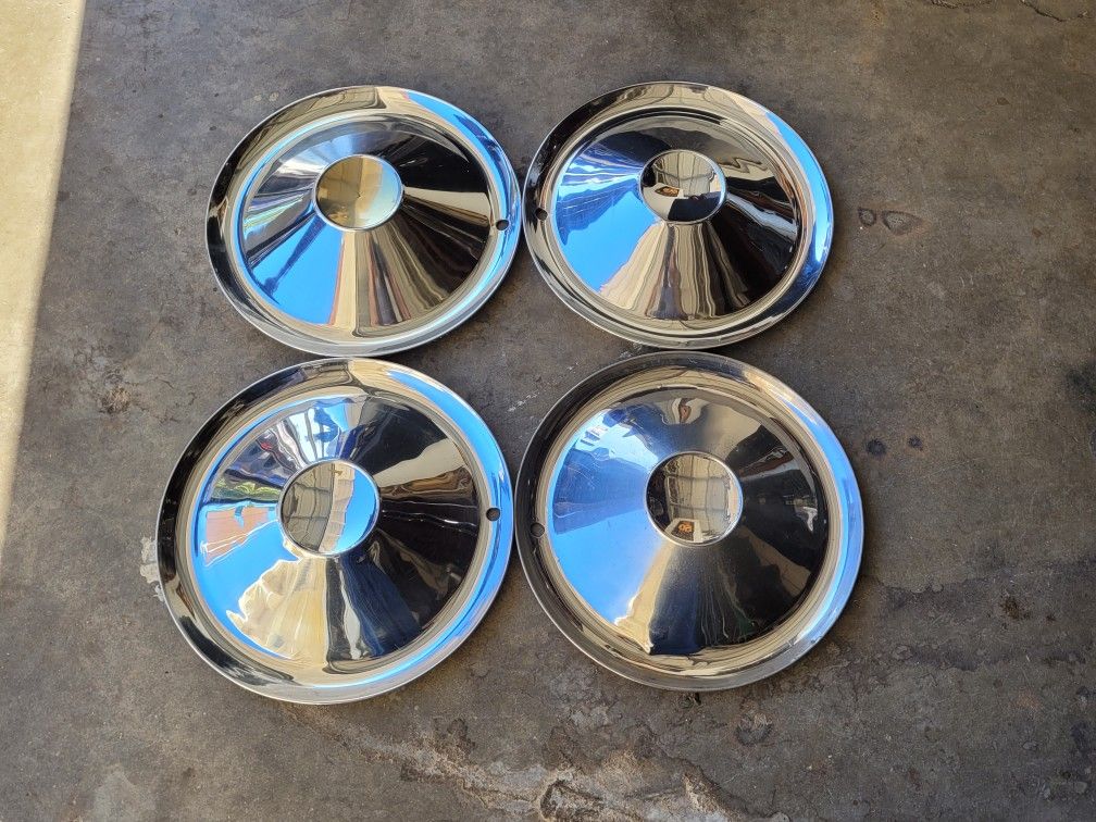 15 Inch Full Dish Hubcaps 