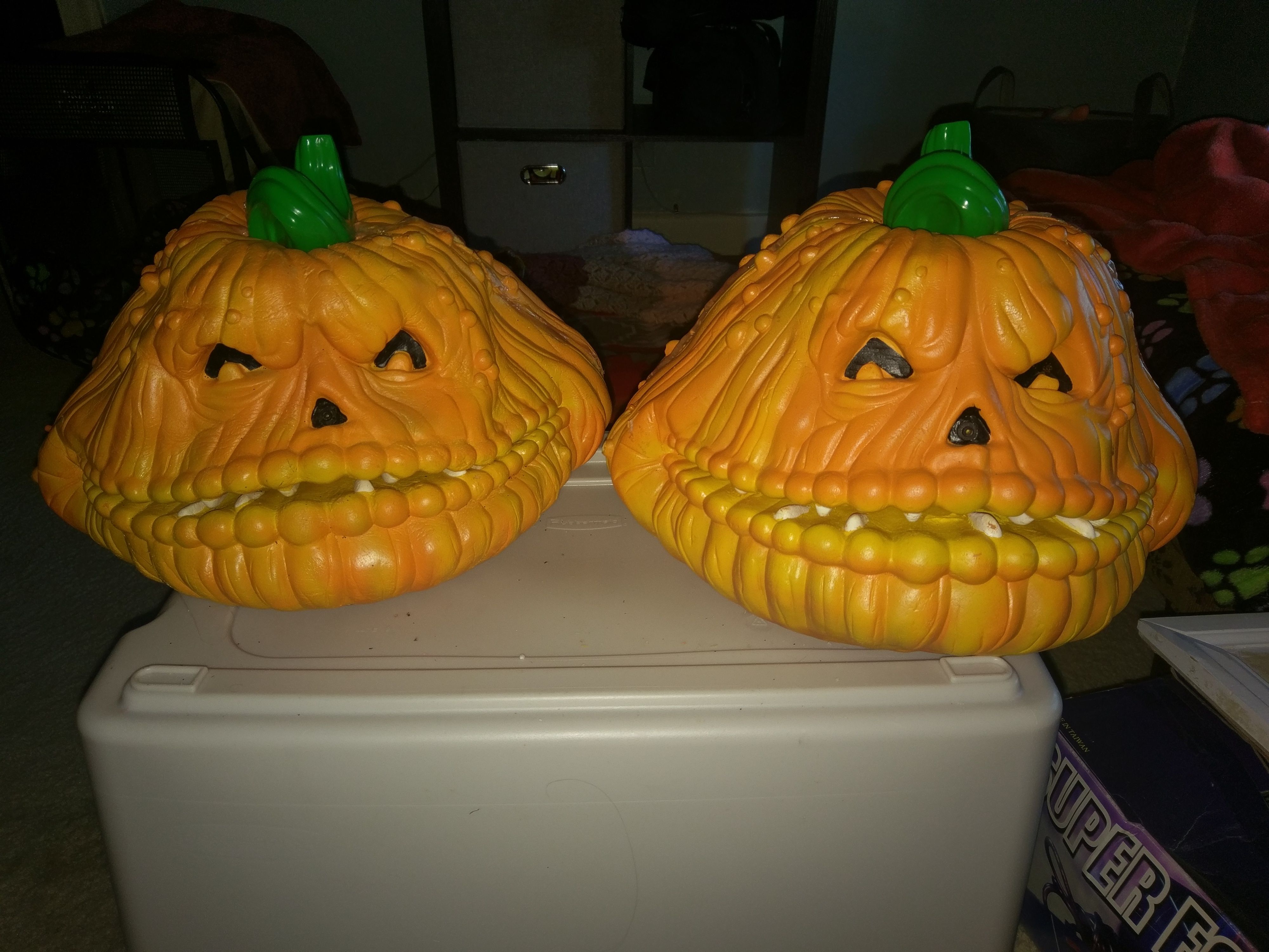 Trendmasters Halloween Talking Foam Pumpkins