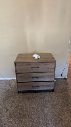 Clothes dresser