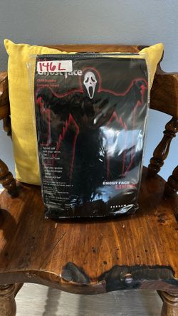 Ghost Face costume Size 12 👻👻