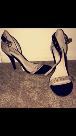 Anne Michelle size 8 heels