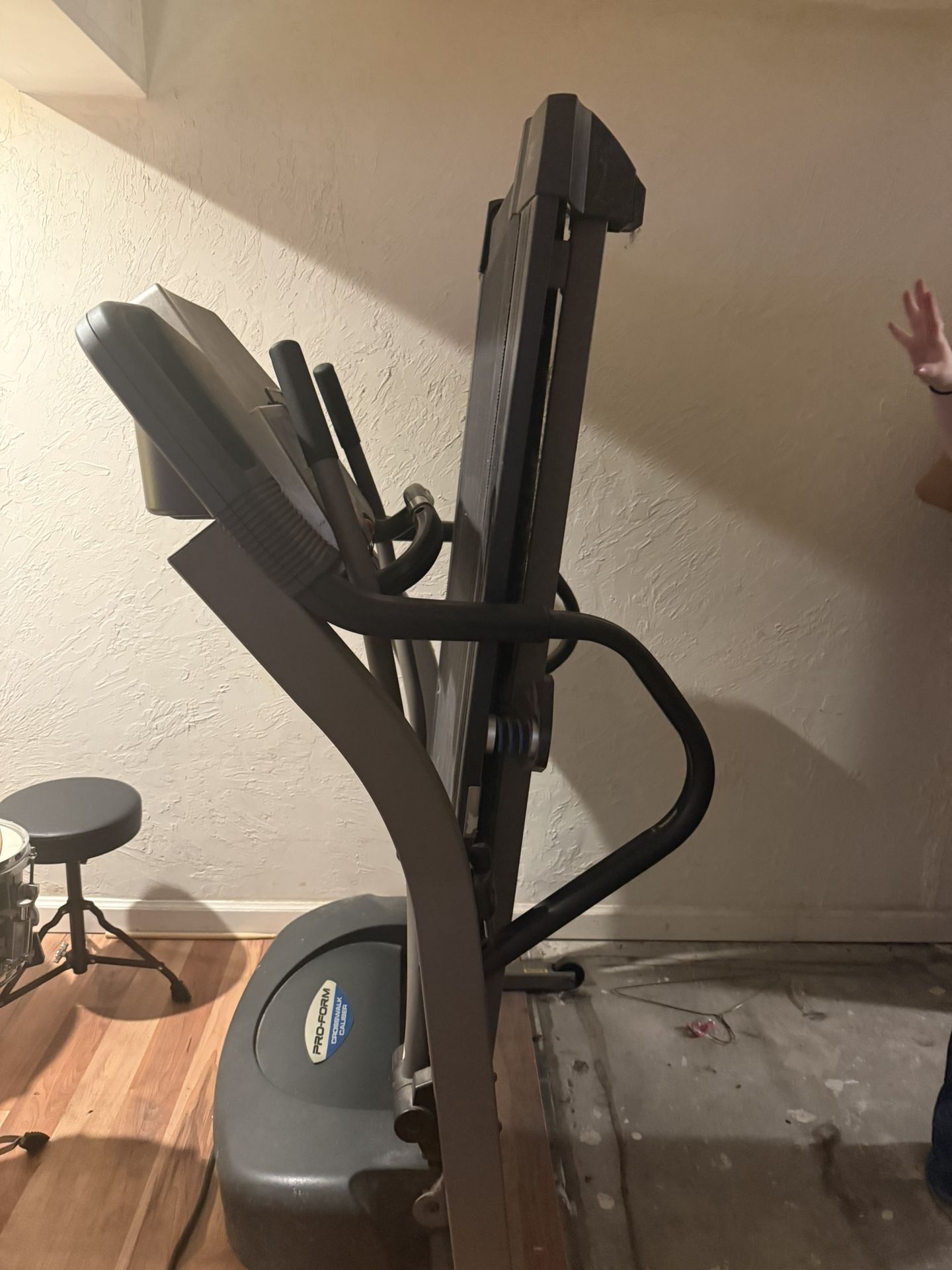 Pro-Form crosswalk caliber Treadmill
