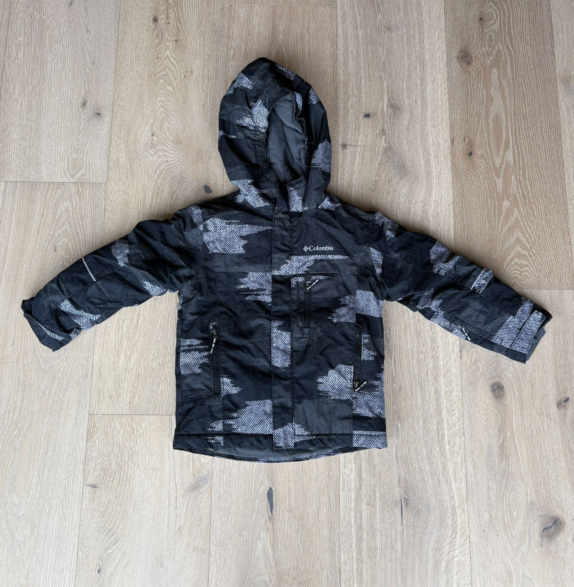 Kids Size XS (6/7) Columbia Snow Jacket