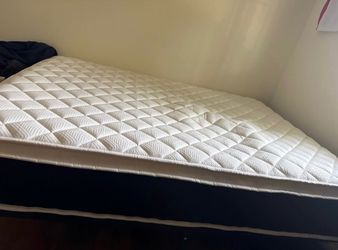 Full size bed