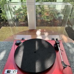 U-Turn Orbit Record Turntable 