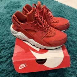 Nike huarache’s (7 wmns) 