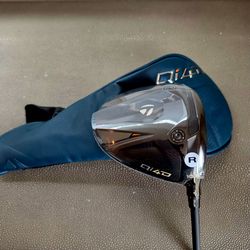 Brand New - TaylorMade Qi4D Driver, 10.5 degree, Regular Flex.  Headcover included