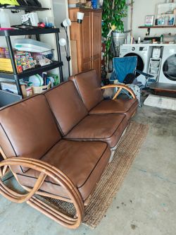 Bamboo module couch
