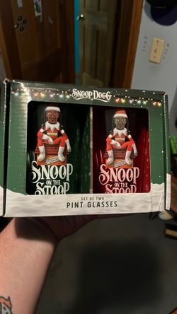 Snoop Dogg Christmas Cups