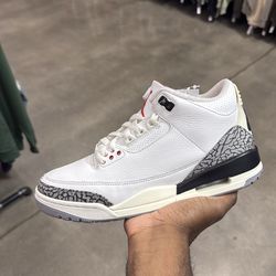 Pre loved Air Jordan 3 reimagined Sz8.5