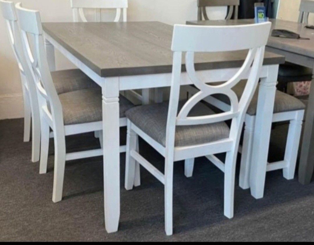✅️✅️6-Pc Dining Set
Table + 4 Chairs + Bench✅️✅️