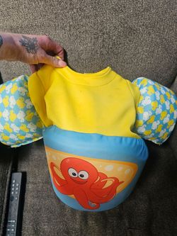 Child's life vest