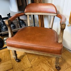 Antique arm chair 
