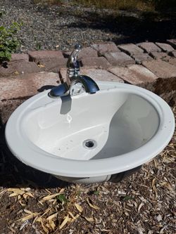 Small sink and faucet