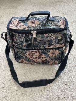 Jaguar Vintage Floral Personal Weekender Travel Bag, excellent condition, heavy duty canvas, 14” x 14 “ x 8”, 7 compartments, shoulder strap, carry ha
