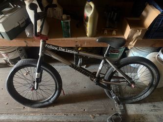 Sunday bmx bike