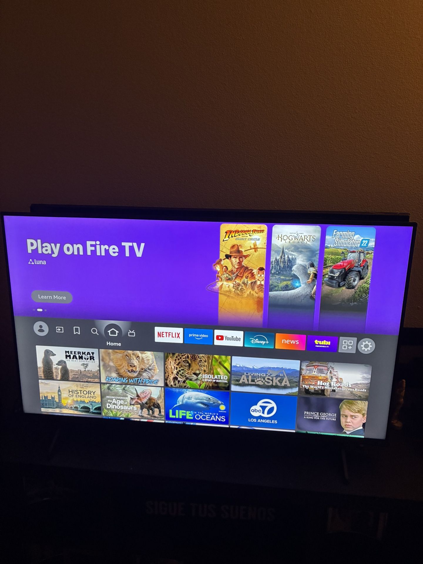 HiSense 43” QD6 Series QELD 4K UHD Smart Fire Tv 