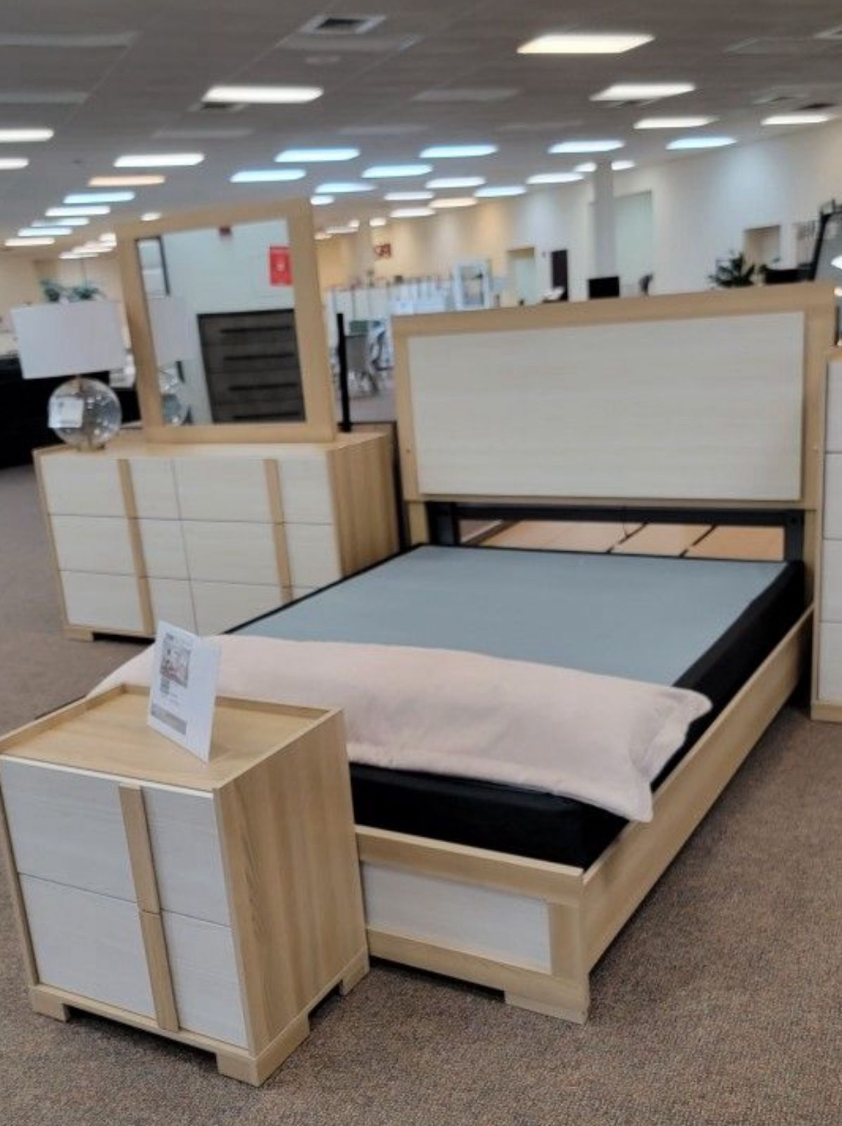 Bedroom Set 4 Pcs New Led Lights Wood Set in box $799