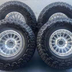 Kmc Impact 445 Beadlock 17x9 6x135 +0 Offset With Toyo R/T Trail 37x12.50R17 Tires 🔥🔥🔥