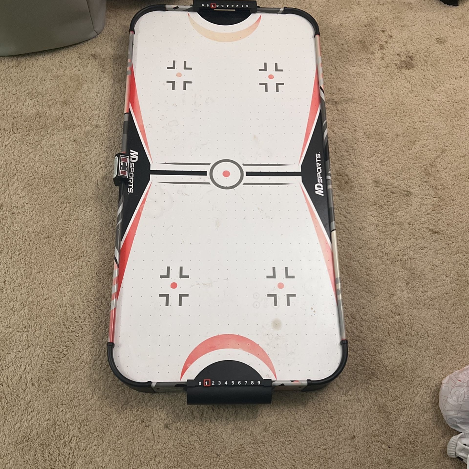Air Hockey Table