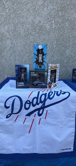 Dodger bobble head