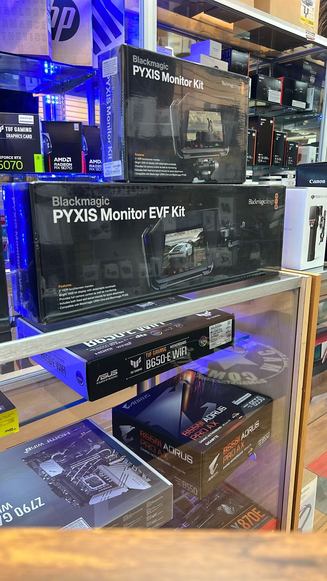 Blackmagic Pyxis Monitor EVF Kit