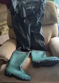Boot Foot Chest