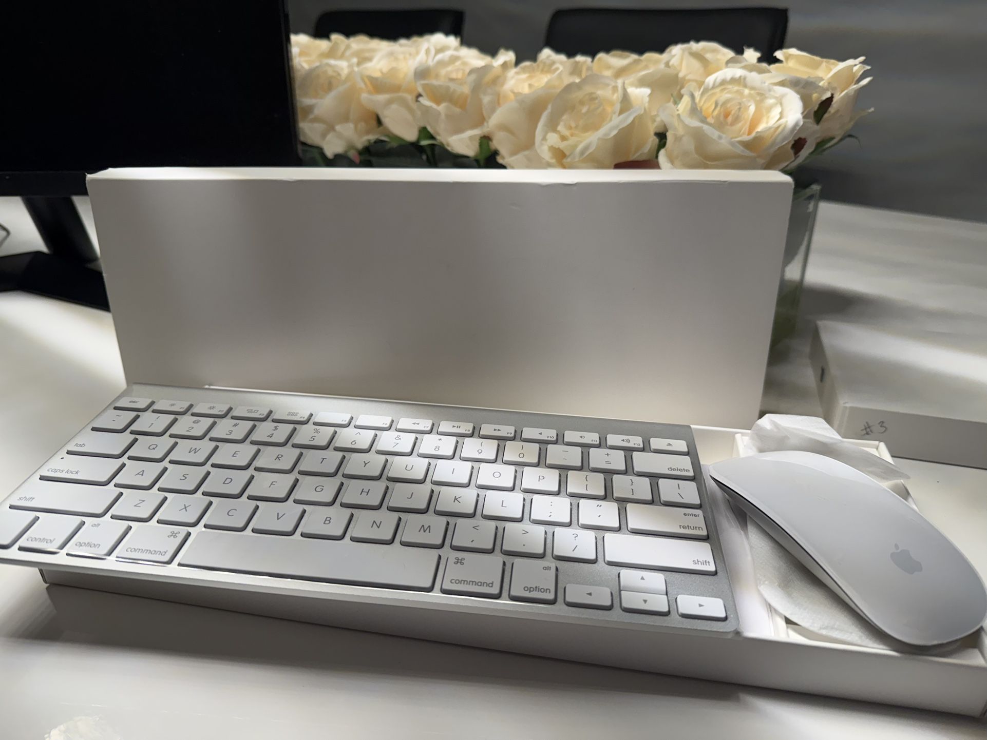Apple Keyboard And Mouse 