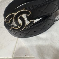 Chanel belt brand in the box size 90 CM lamp, skin leather