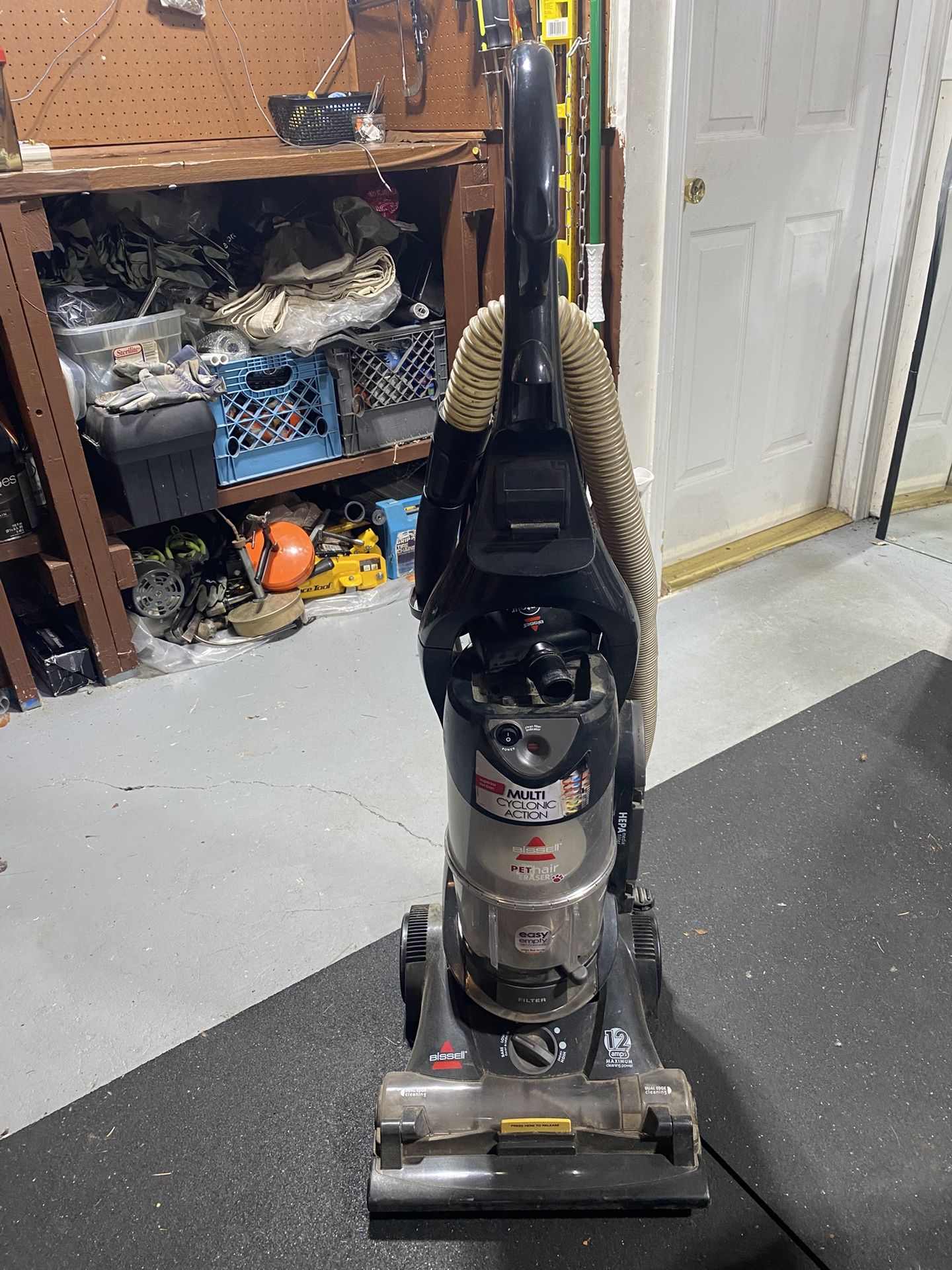 Bissell Pet Hair Eraser Upright Vacuum – Model 87B4 | Great Suction!