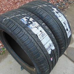2 New Old Stock 255 55 19 Michelin Latitude Tour HP Tires 111V Date 2020