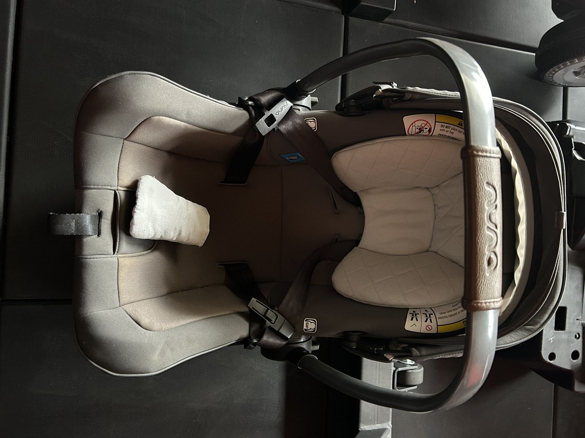 Nuna Pipa Lite Lx Car Seat And Base
