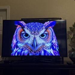46” Inch Samsung Tv With Remote Contol In Excellent Condition 