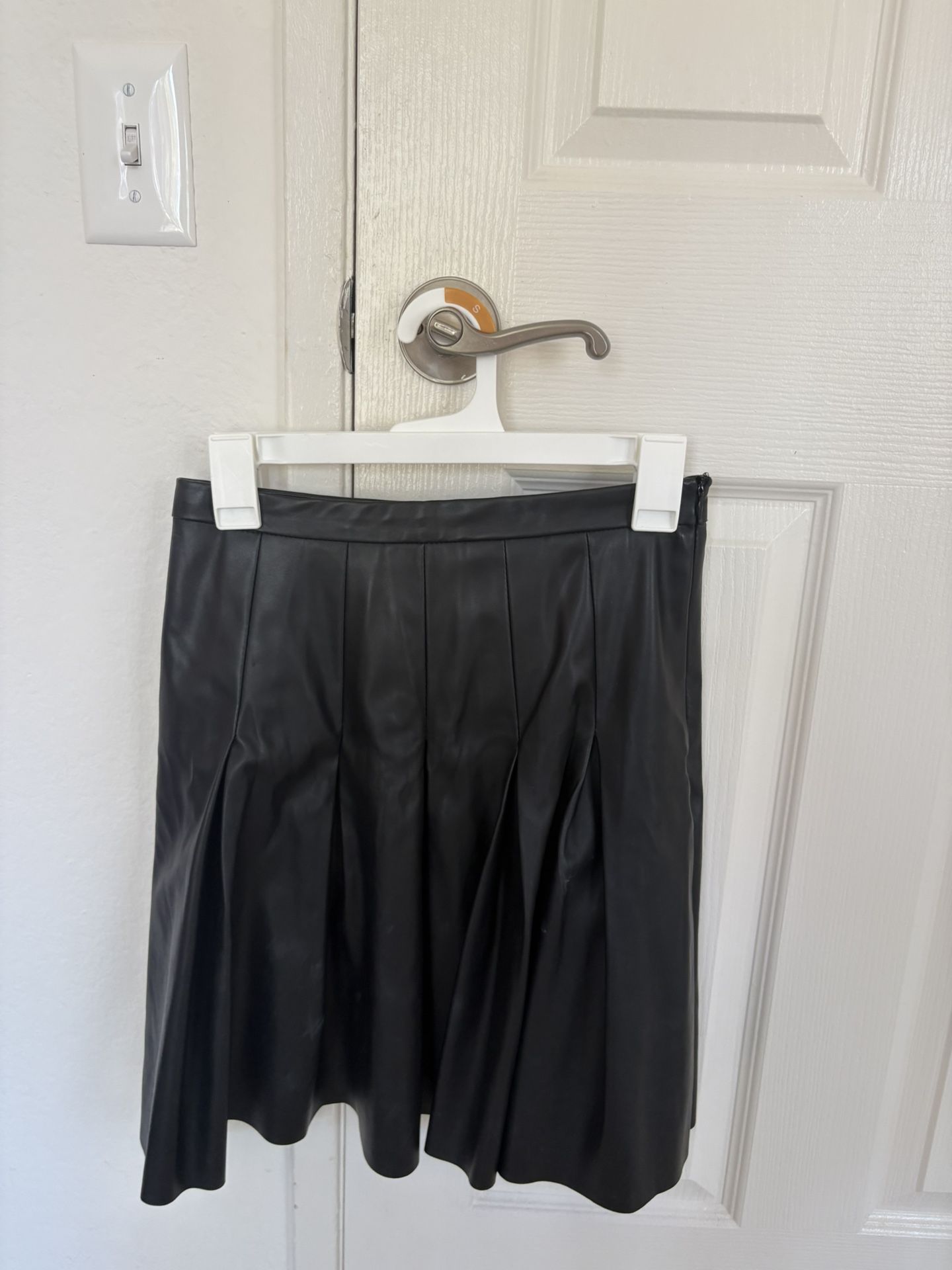 Chic Black A-line Skirt