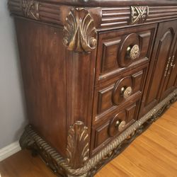 Beautiful Dresser $80 OBO