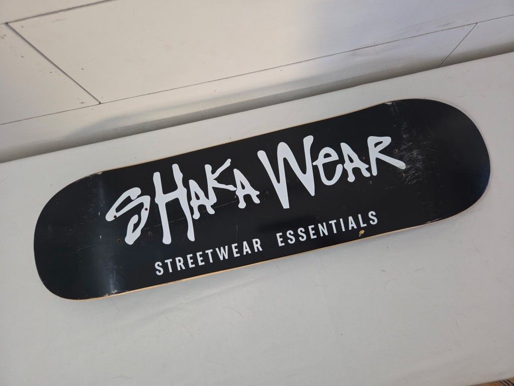 Vintage Y2k Shaka Wear Streetwear Clothes promo Skateboard deck
Never skated
Old store promotional item
A few small scratches
50$
Pick up Mesa Hig