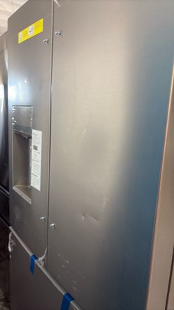 Frigidaire French door refrigerator